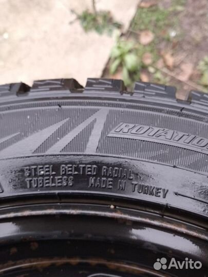 2 шипованных колеса dunlop 205/55 R16