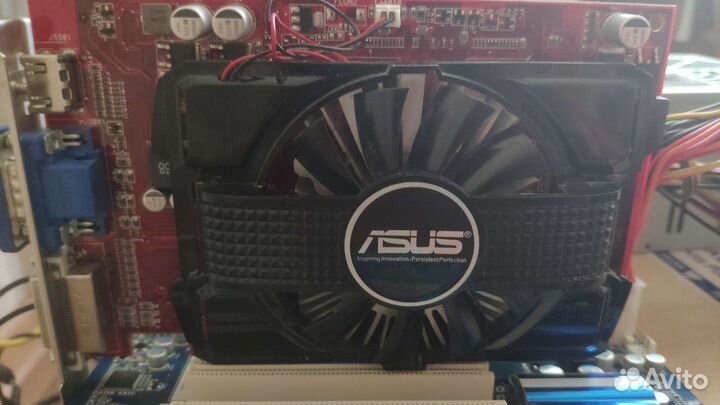 Видеокарта ATI HD 5670 1GB