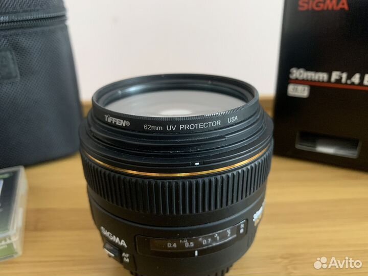 Объектив sigma 30mm f1.4 EX DC для Canon