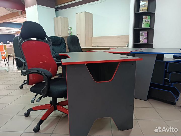 Компьютерный игровой стол лдсп 18мм