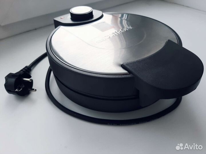 Вафельница Clatronic WA 3492