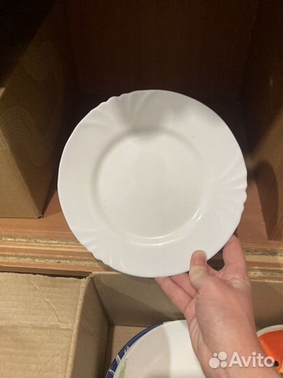 Тарелки белые новые / сервиз 8 шт
