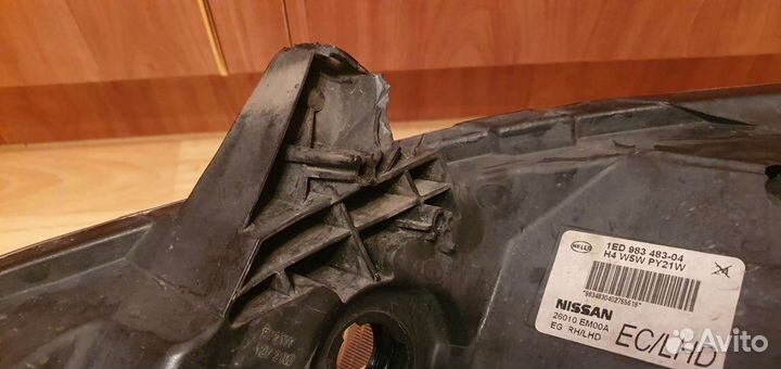 Фара правая оригинал Nissan Tiida C11 рестайлинг