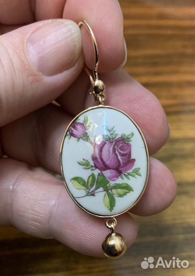 Золотые серьги 583 пробы