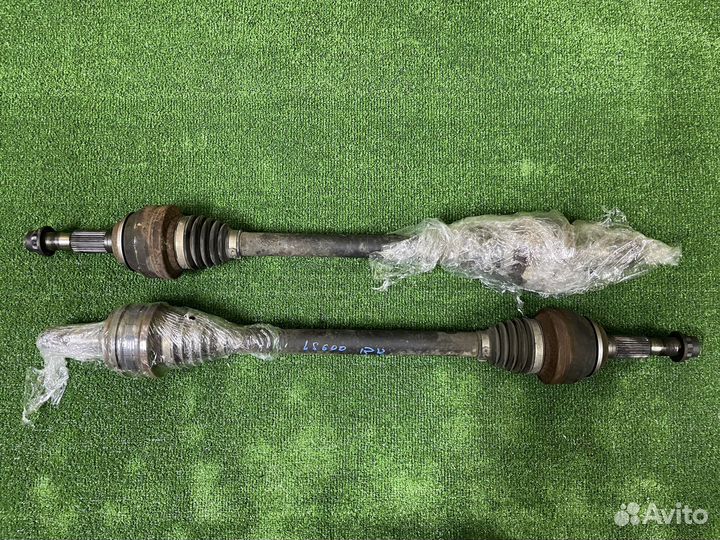 Привод шрус задний Lexus LS600hl