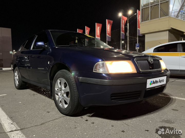 Skoda Octavia 1.6 AT, 2000, 274 000 км