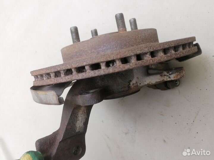 Ступица передняя левая для Kia Sephia 1993-1997