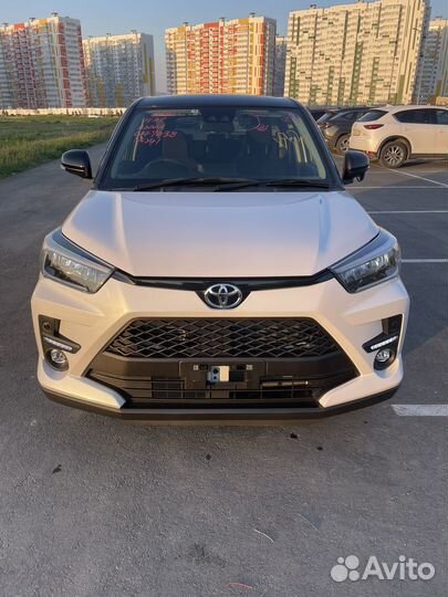 Toyota Raize 1.0 CVT, 2021, 38 000 км