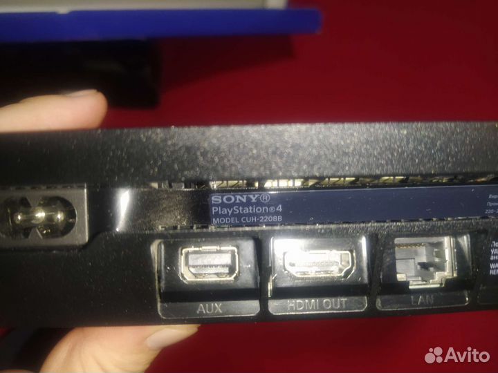 Sony PS4Slim прошитая, 1000гб, 2дж, подставка