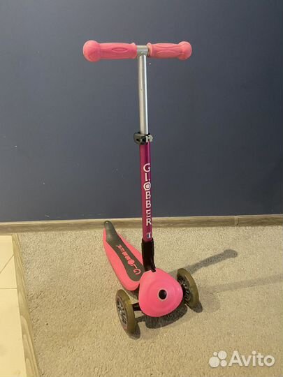 Самокат трехколесный globber розовый