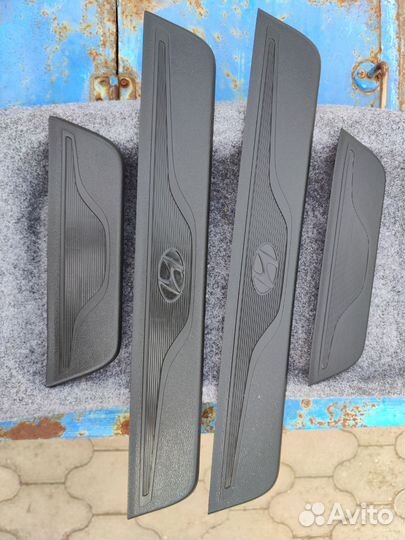 Накладки на пороги hyundai elantra 5 поколения