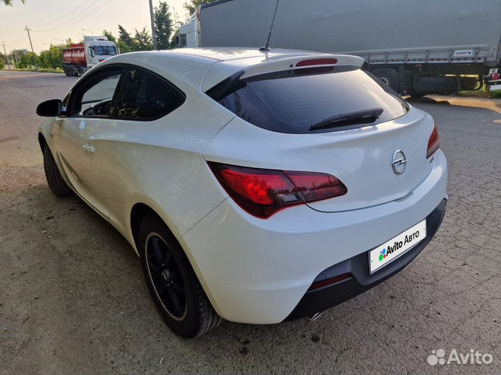 Opel Astra GTC 1.4 AT, 2013, 140 000 км