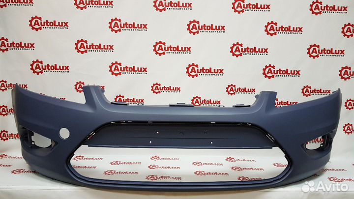 Бампер передний 1521127 Ford Focus 2 рестайл