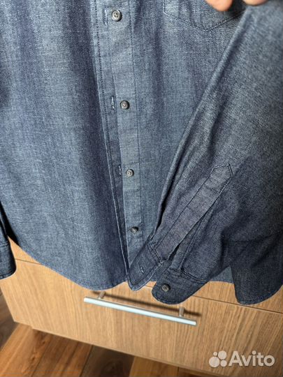 Джинсовая рубашка женская 44 uniqlo