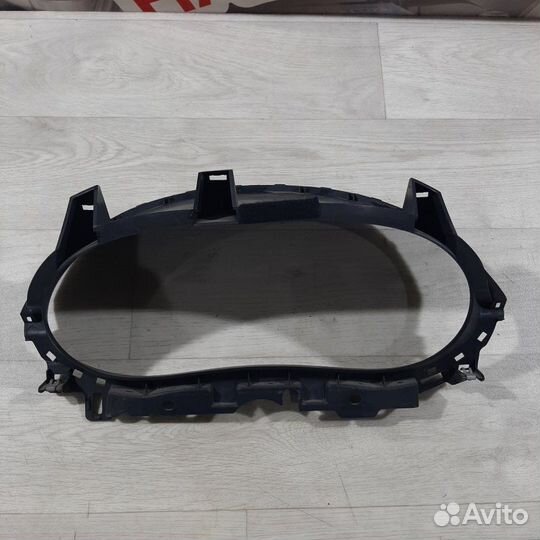 Накладка на торпедо LADA Largus 2013