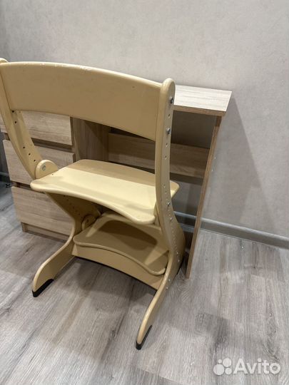 Стол письменный с ящиками сост отл