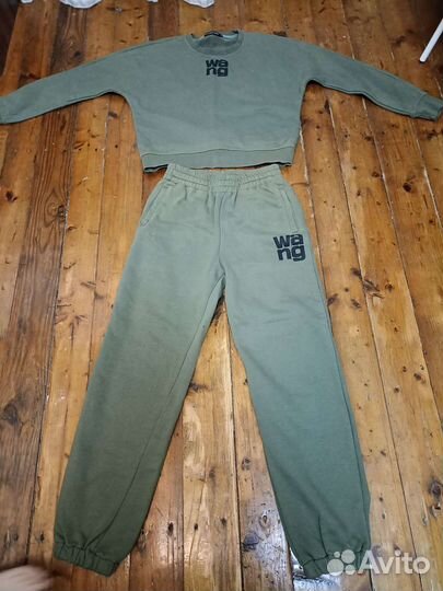 Женские вещи