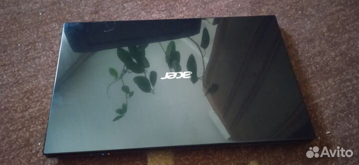 Ноутбук Aser aspire V3 551g