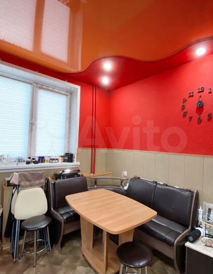 3-к. квартира, 72 м², 3/9 эт.