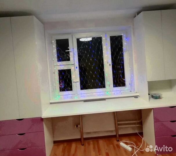 Рабочая зона у окна