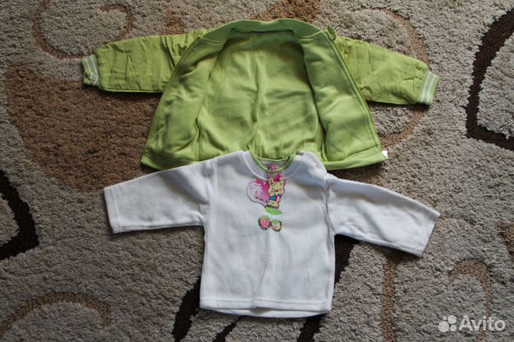 Продаётся новый костюм весна, осень для девочки