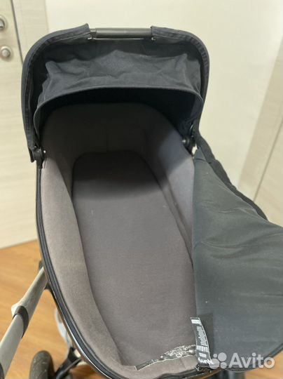 Коляска Quinny buzz и люлька Quinny mood