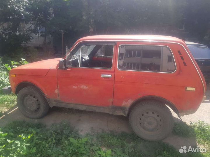 LADA 4x4 (Нива) 1.6 МТ, 1988, 100 000 км