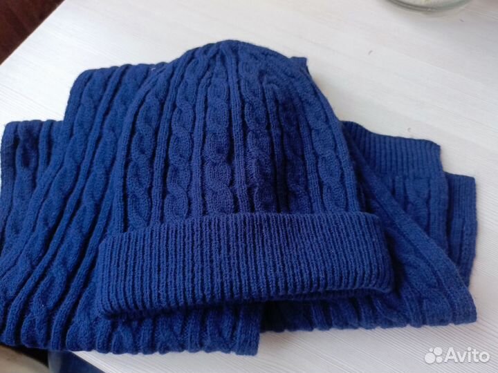 Комплект шапка с шарфом