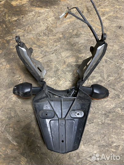 Honda cbr 600rr 03-06 лопата заднее крыло