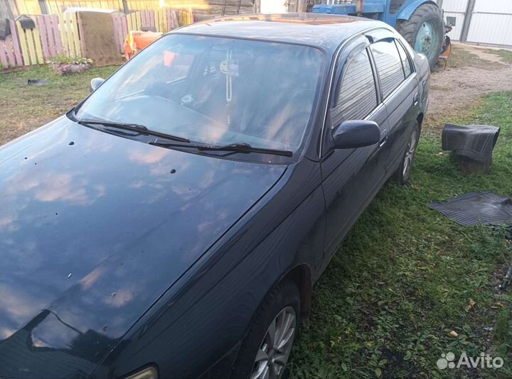 Toyota Corona 2.0 AT, 1993, 300 000 км