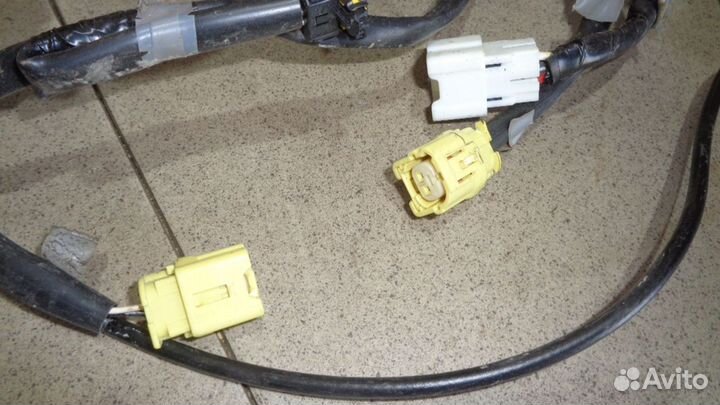 Проводка (коса) Nissan Micra 3 (K12)