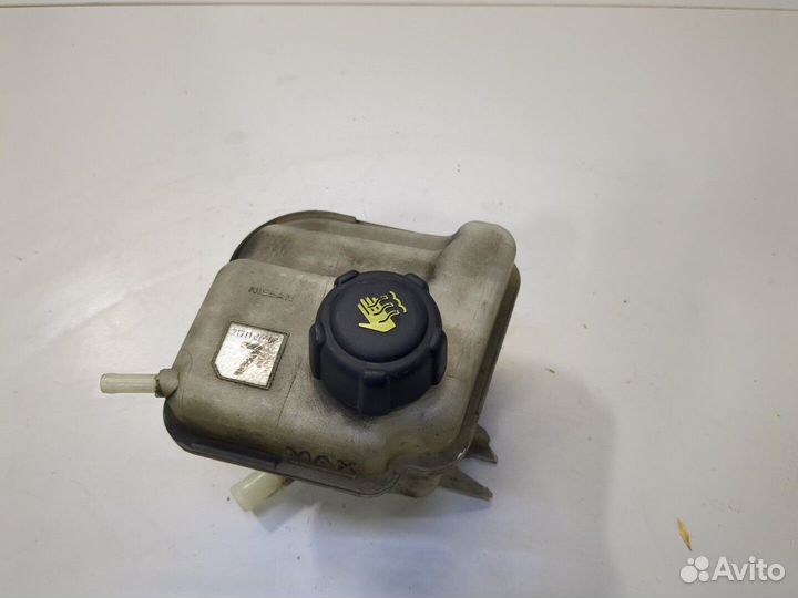 Бачок расширительный Nissan Qashqai, 2009