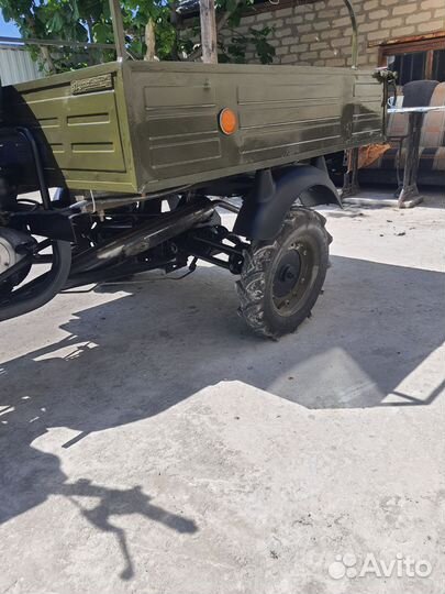 Моторолер муравей