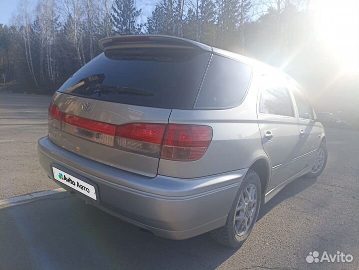 Toyota Vista Ardeo 2.0 AT, 2000, 225 000 км