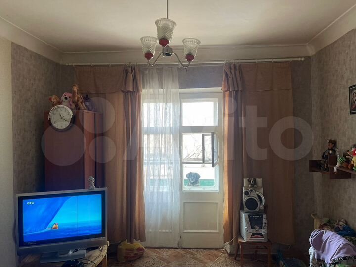 Комната 14,7 м² в 2-к., 2/2 эт.