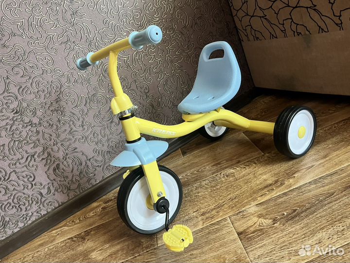 Трехколесный велосипед 2 шт