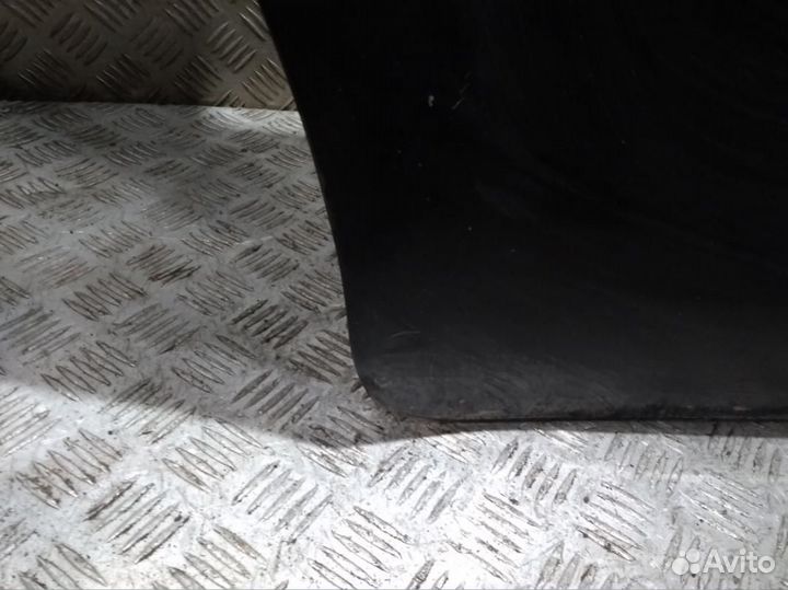 Дверь Focus 2 (05-08) зад R дефект б\у (арт. 1505762)