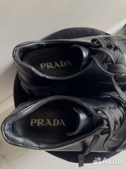 Лоферы Prada
