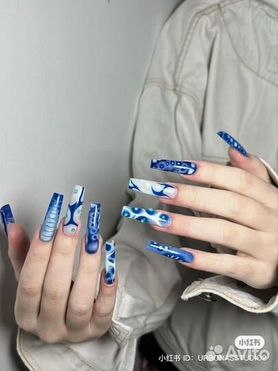 Модель на наращивание ногтей