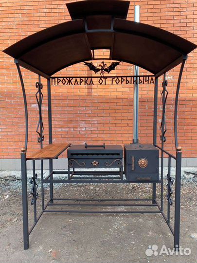 Мангальная зона комплекс под крышей печь мангал