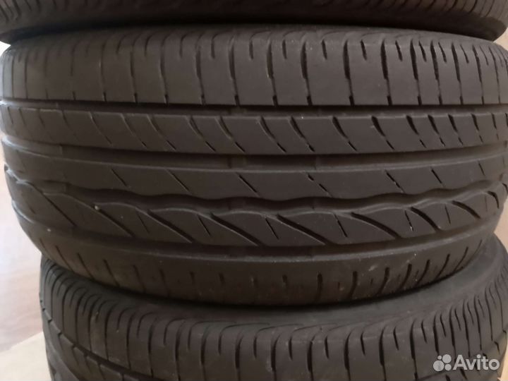 Bridgestone Turanza ER300 215/45 R16 86H