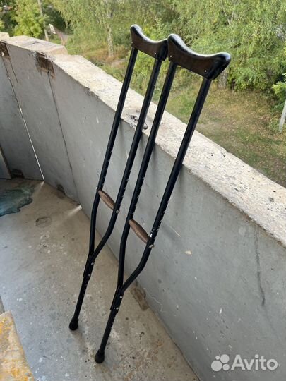 Костыли подмышечные