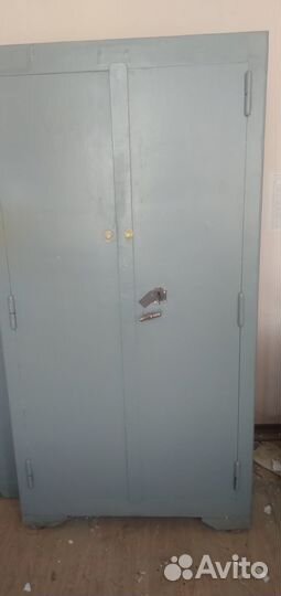 Шкаф металлический сейф