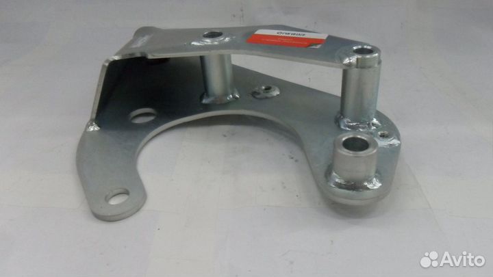 Кронштейн задней опоры с МКПП ваз 1118,2190,Datsun