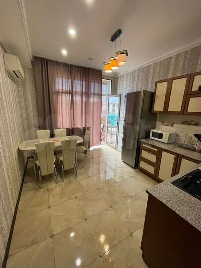 2-к. квартира, 54 м², 3/9 эт.