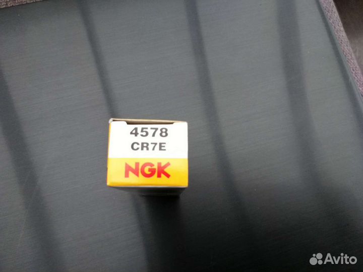 Свечи NGK CR7E