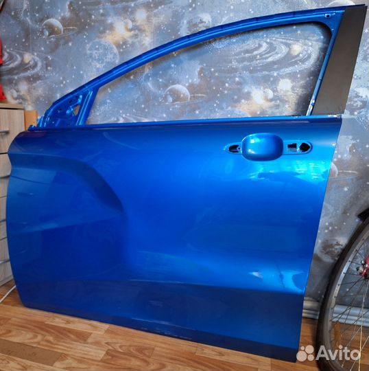 Дверь передняя левая LADA xray