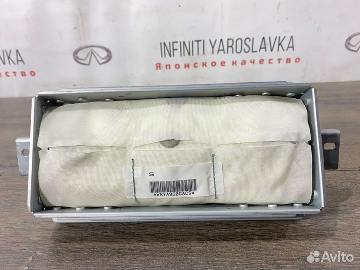 Подушка безопасности пассажирская Nissan Fuga Y51