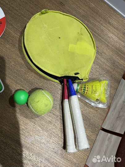 Ракетка для пляжного тенниса