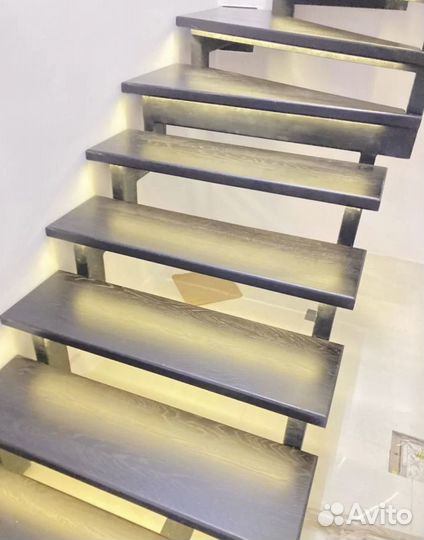 Подсветка лестницы с датчиками движения